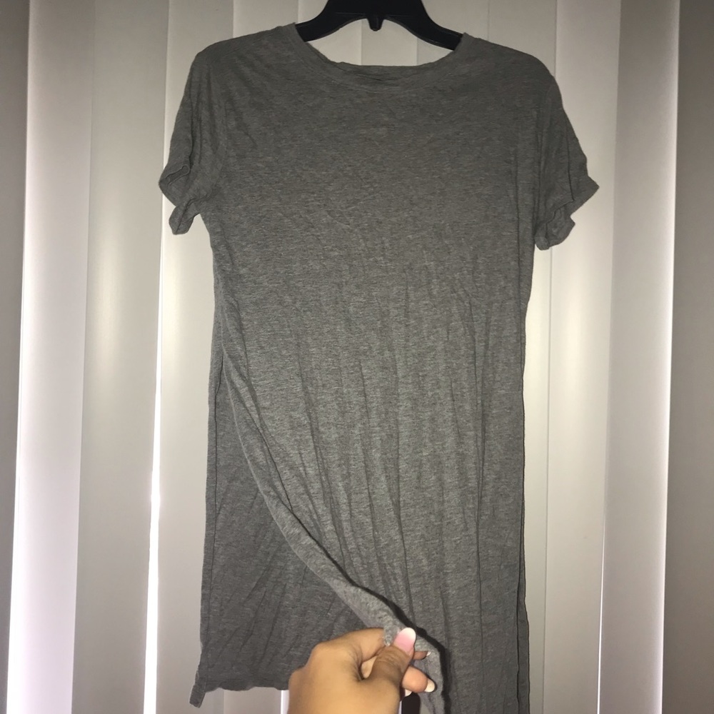 Grey T-shirt with slits